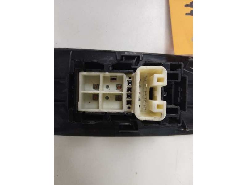 Recambio de mando elevalunas delantero derecho para toyota auris luna referencia OEM IAM 7423102530  