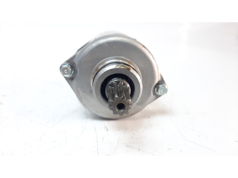 Recambio de motor arranque para kawasaki z 900 referencia OEM IAM 211630748  