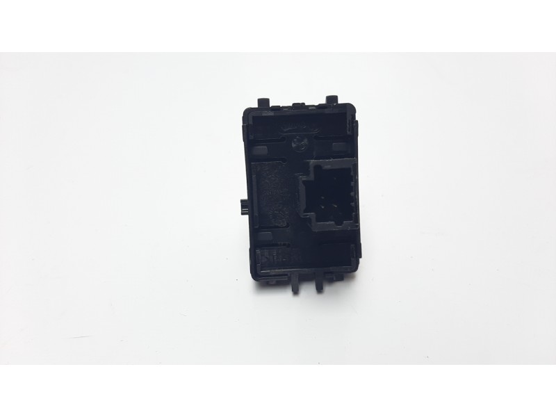 Recambio de mando elevalunas trasero izquierdo para renault megane iv berlina 5p referencia OEM IAM 254214896R IAF680017RN 