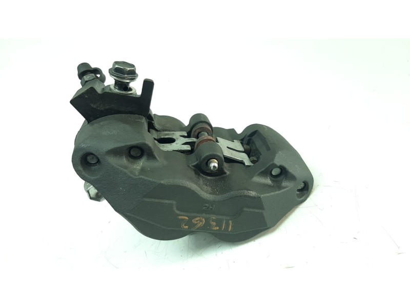 Recambio de pinza de freno delantera derecha para kawasaki z 900 referencia OEM IAM 430800131DJ  