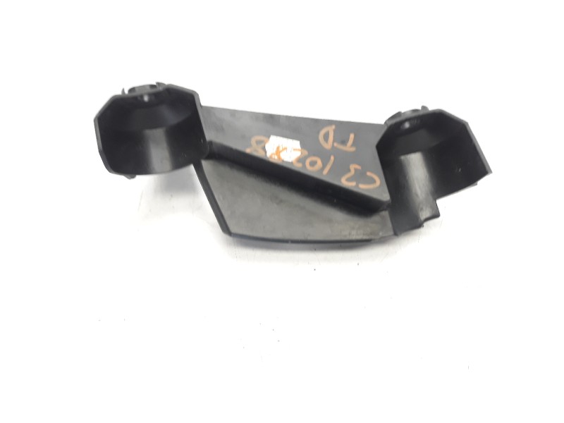 Recambio de molduras traseras para citroen c3 tonic referencia OEM IAM 9683977180  