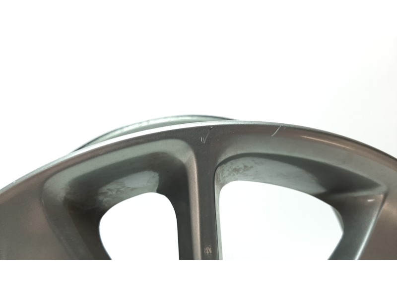 Recambio de llanta para kia optima 1.7 crdi cat referencia OEM IAM 52910A4150 16PULGADAS 