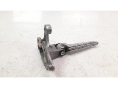 Recambio de estribo para yamaha x-max 125 referencia OEM IAM B74LMK3  
