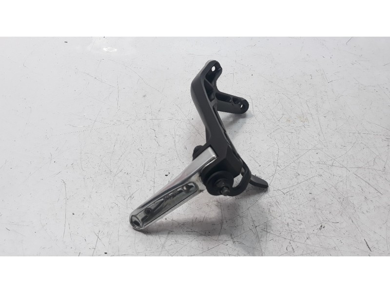 Recambio de estribo para yamaha yzf-r6 referencia OEM IAM B3L2744100  