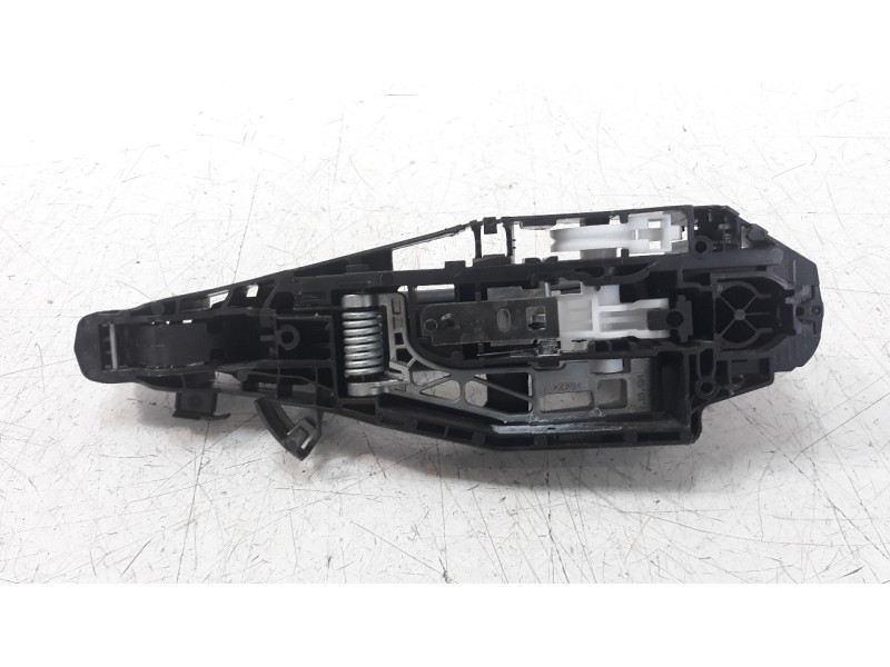 Recambio de maneta exterior delantera derecha para peugeot expert furgón 1.6 blue-hdi fap referencia OEM IAM 96868958XT  