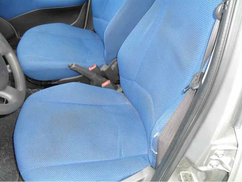 fiat punto berlina (188) del año 2000