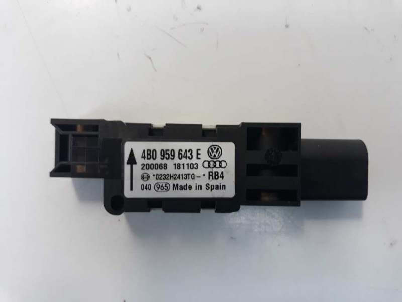 Recambio de sensor para audi a3 (8p) 1.6 ambition referencia OEM IAM 4B0959643E 200068181103 