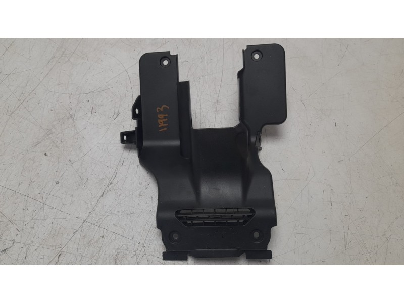Recambio de moldura para honda adv 350 referencia OEM IAM 50312K2LD00  