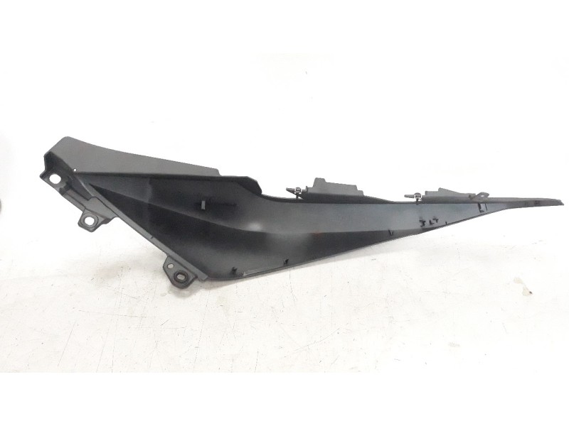 Recambio de moldura para yamaha x-max 125 referencia OEM IAM BL1F174100  