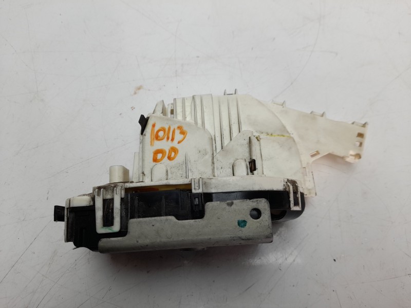 Recambio de cerradura puerta delantera derecha para fiat freemont (345) urban 4wd referencia OEM IAM 68039190AA  