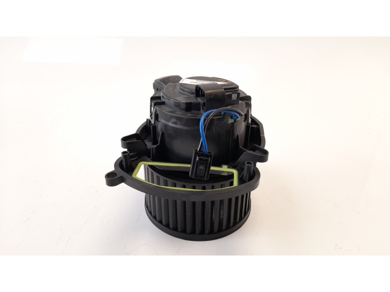 Recambio de ventilador calefaccion para renault megane iv berlina 5p referencia OEM IAM T69963A T52534A 