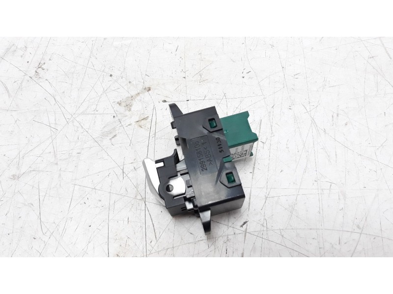 Recambio de mando elevalunas trasero derecho para kia optima 1.7 crdi cat referencia OEM IAM 93581D4000  