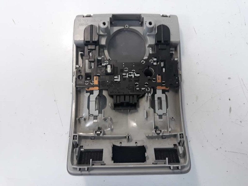 Recambio de luz interior para audi a3 (8p) 1.6 ambition referencia OEM IAM 8P0947135D  