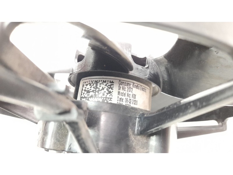 Recambio de electroventilador para bmw f 900 xr referencia OEM IAM 17119898678  