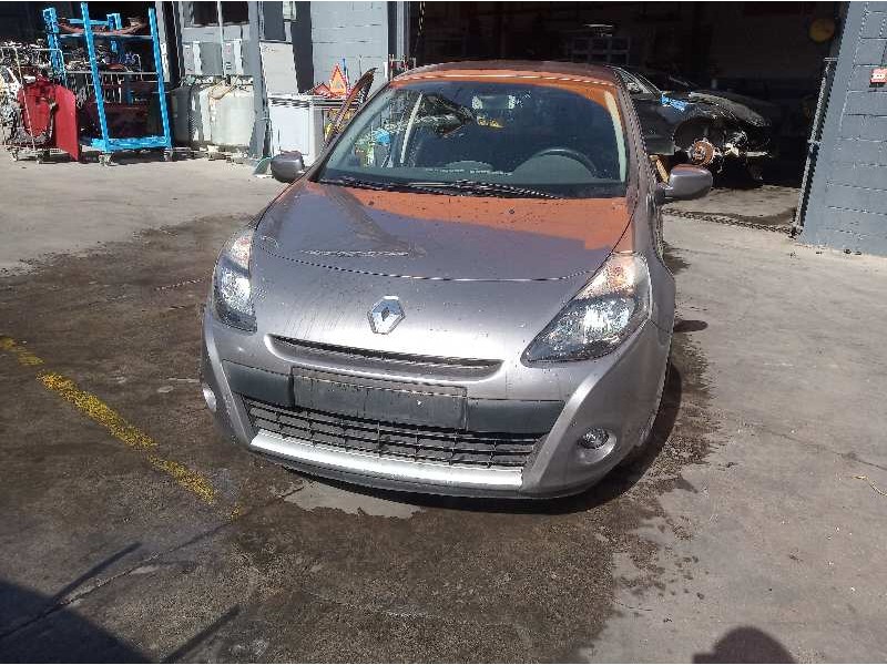renault clio iii del año 2012
