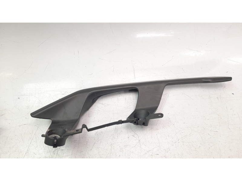 Recambio de portaequipajes para yamaha x-max 125 referencia OEM IAM BL1F474W00P8  