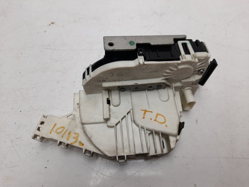 Recambio de cerradura puerta trasera derecha para fiat freemont (345) urban 4wd referencia OEM IAM 68466852AA  