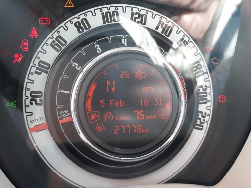 fiat nuova 500 (150) del año 2017