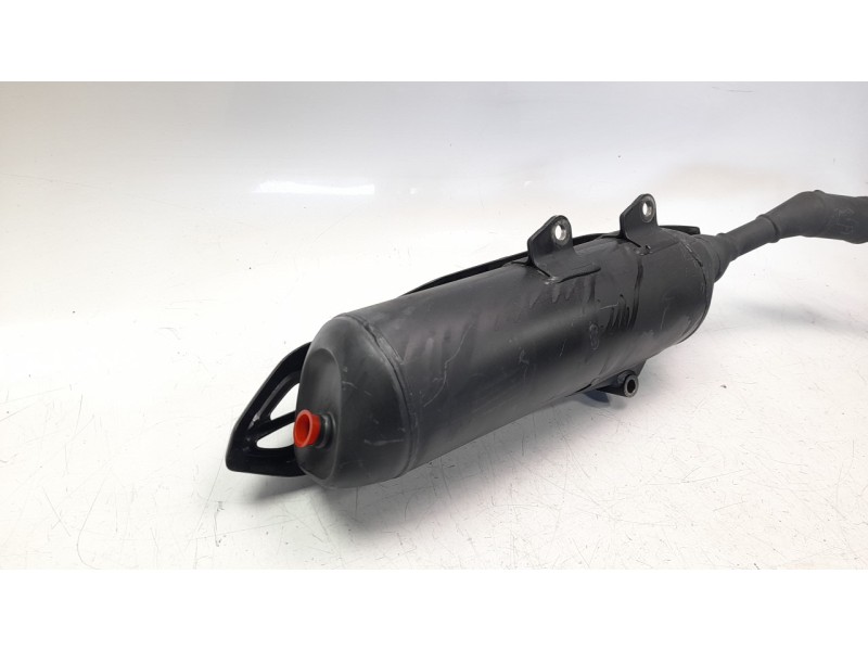 Recambio de silenciador trasero para yamaha x-max 125 referencia OEM IAM B9YE47110100  