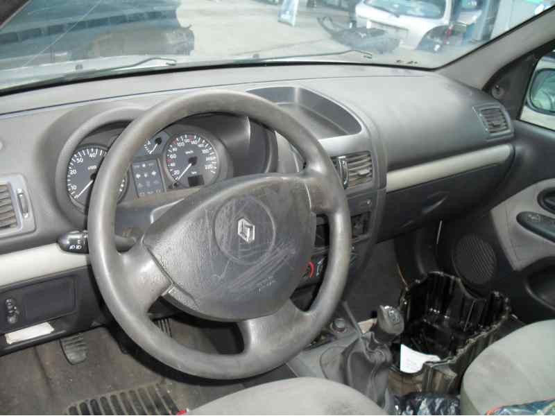 renault clio ii fase ii (b/cb0) del año 2001