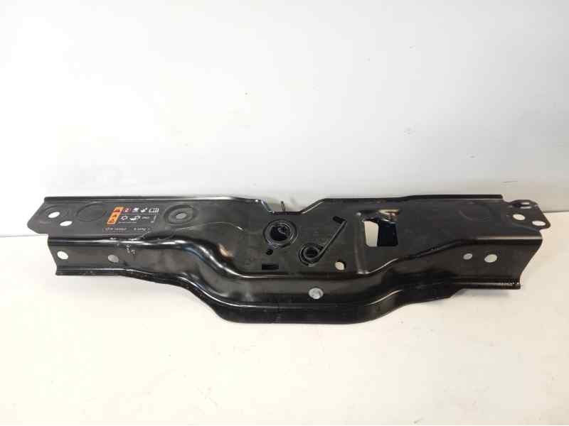 Recambio de travesaño superior para opel corsa e 1.4 16v cat (b 14 xel / ldd) bivalent. gasolina / gpl referencia OEM IAM 134348
