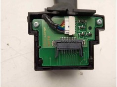 Recambio de mando limpia para volvo v40 kinetic referencia OEM IAM 31456041   2