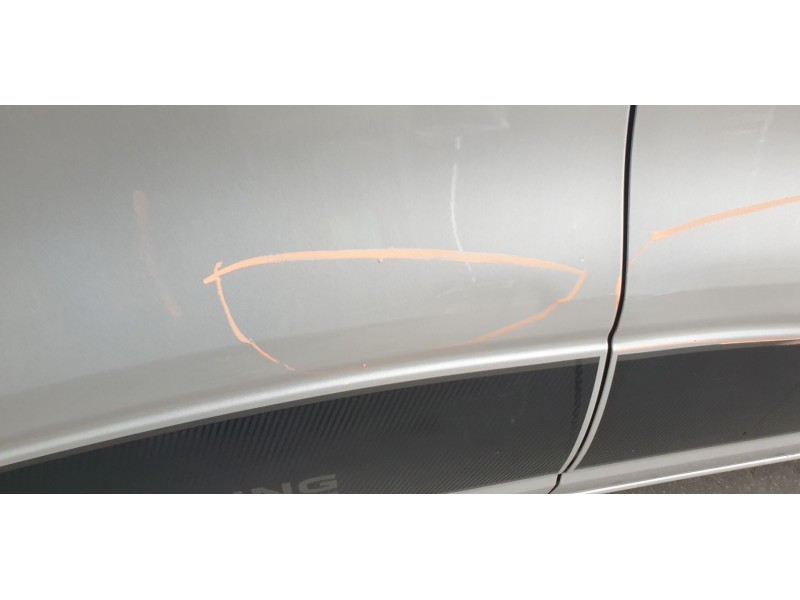 Recambio de puerta trasera derecha para dacia spring electric business referencia OEM IAM 821000713R  
