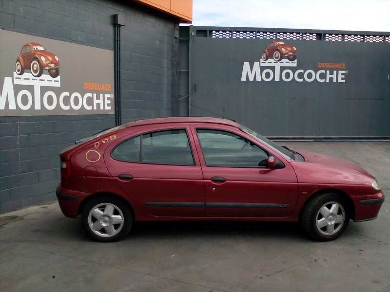 renault megane i berlina hatchback (ba0) del año 1999