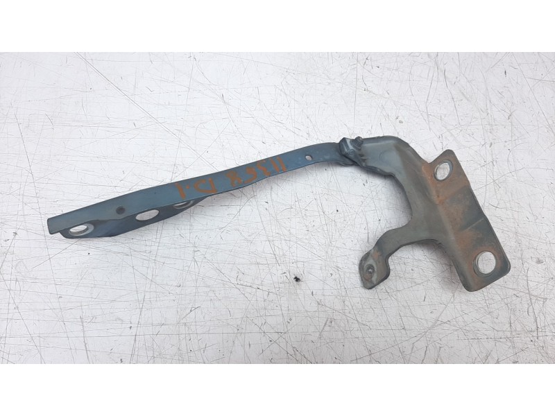 Recambio de retenedor puerta para volvo v50 familiar 1.6 diesel cat referencia OEM IAM 30753597  