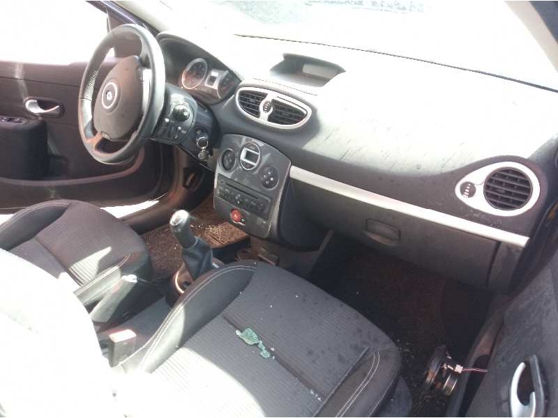 renault clio iii del año 2012