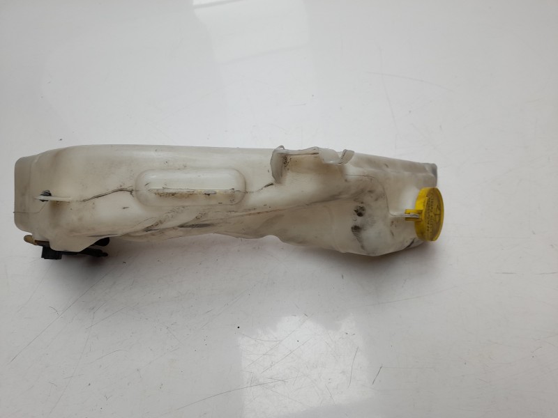 Recambio de deposito limpia para fiat freemont (345) urban 4wd referencia OEM IAM 68041379AA  