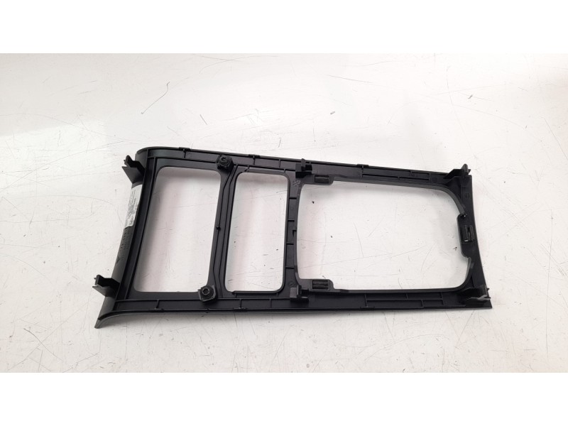 Recambio de moldura para porsche cayenne (typ 92aa) 3.0 v6 tdi cat referencia OEM IAM 7P5863324F6BB  