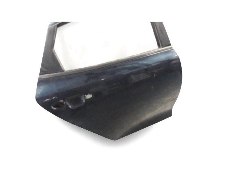 Recambio de puerta trasera derecha para kia optima 1.7 crdi cat referencia OEM IAM 77004D4000  