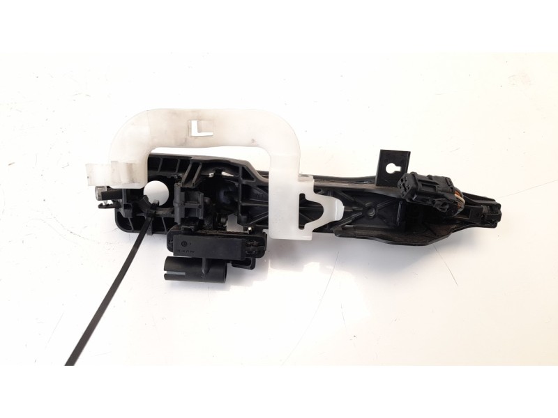Recambio de maneta exterior delantera izquierda para hyundai ix35 1.7 crdi cat referencia OEM IAM 826512Y010  