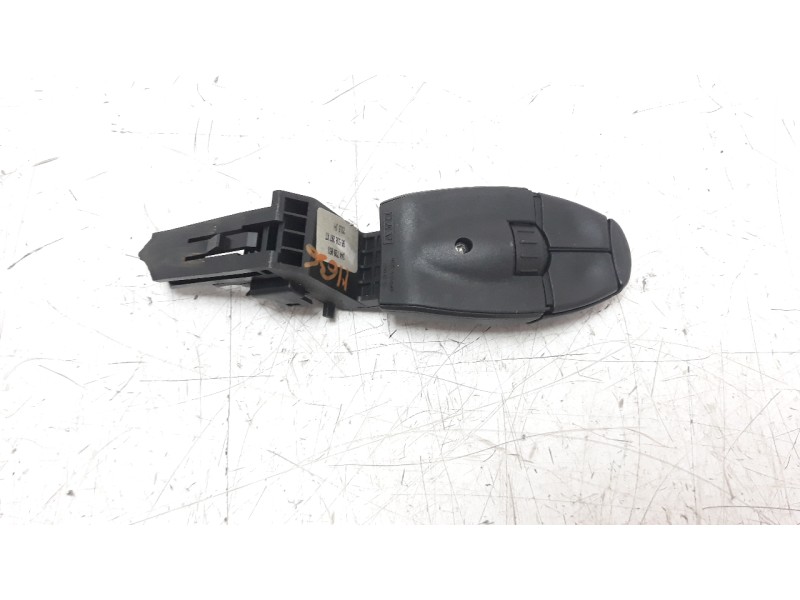 Recambio de mando volante para peugeot 307 cc (s1) 1.6 16v cat referencia OEM IAM 96538207XT  