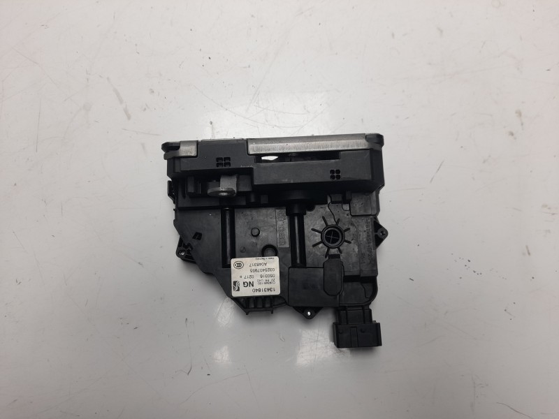 Recambio de cerradura puerta delantera derecha para opel corsa e expression referencia OEM IAM 13431840  