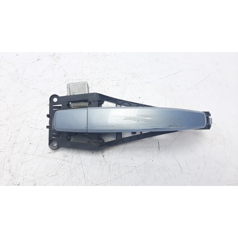 Recambio de maneta exterior trasera derecha para opel corsa d 1.4 16v referencia OEM IAM 13255665  