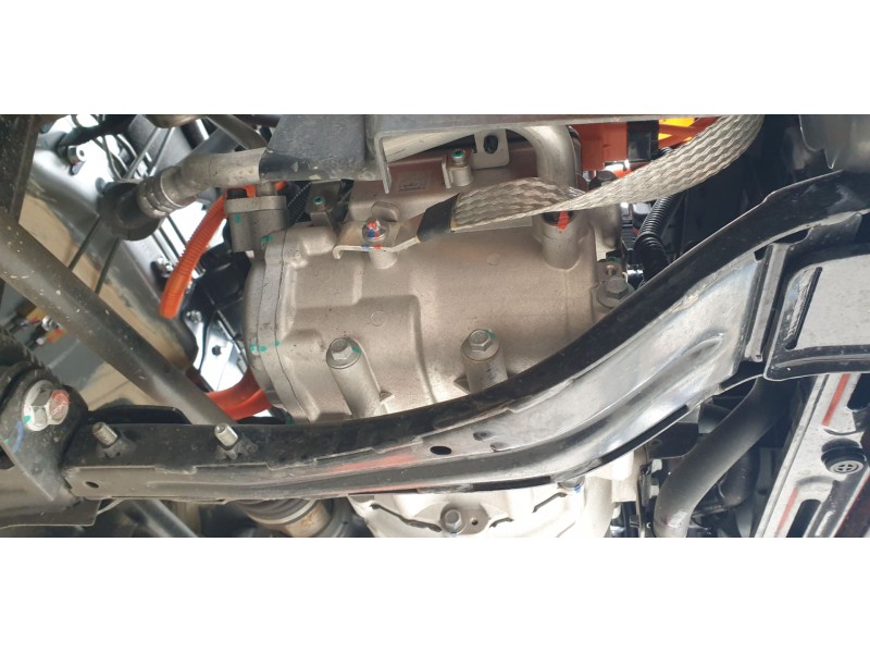 Recambio de compresor aire acondicionado para dacia spring electric business referencia OEM IAM 926006978R  