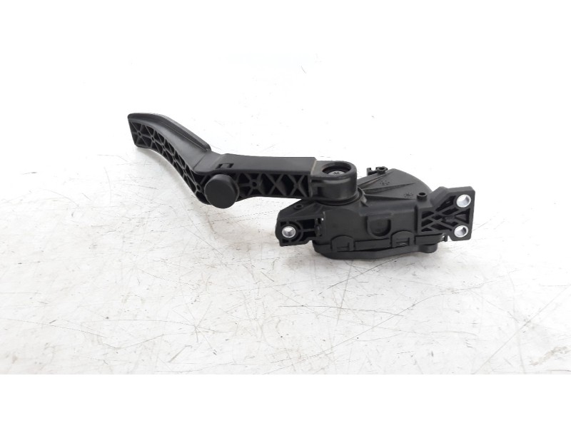 Recambio de potenciometro pedal para volkswagen touareg (7la) 3.2 v6 24v referencia OEM IAM 7L0723507B  