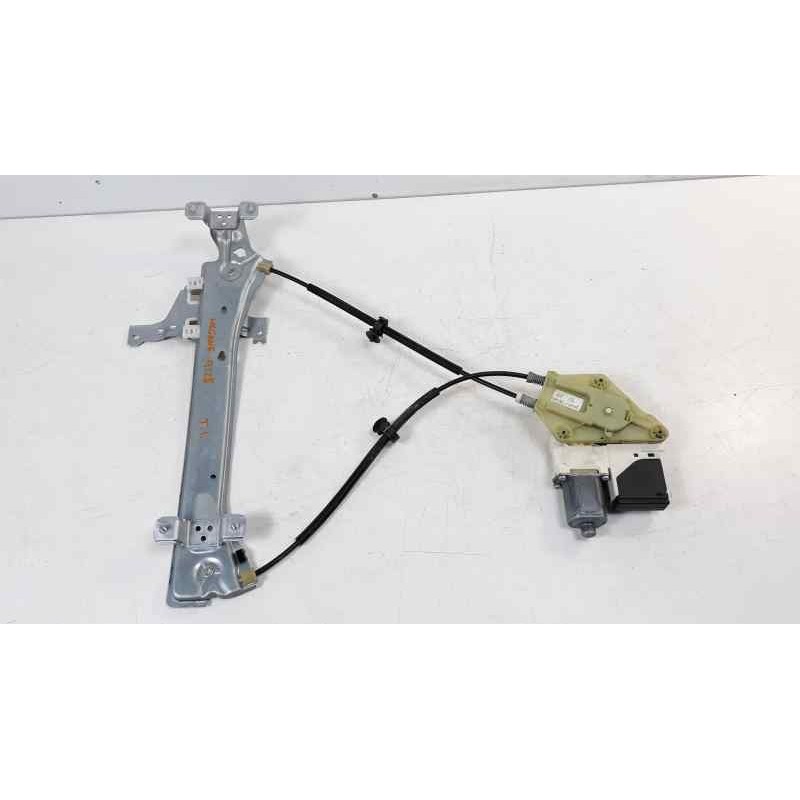 Recambio de elevalunas trasero izquierdo para renault megane iii berlina 5 p emotion referencia OEM IAM 827210003R 106198618 115