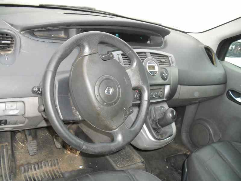 renault scenic ii del año 2005