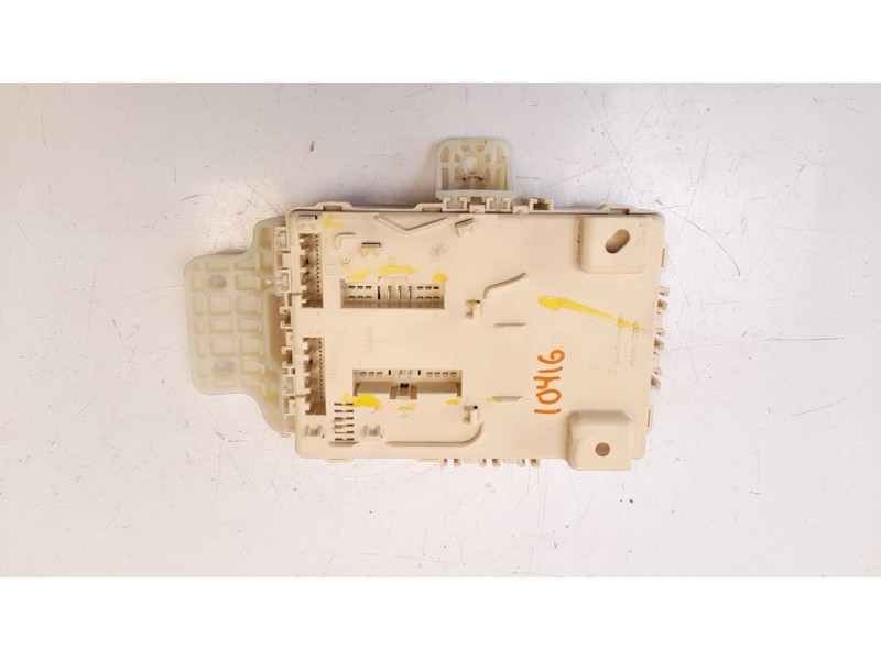 Recambio de caja reles / fusibles para hyundai ix35 1.7 crdi cat referencia OEM IAM 919502S522  