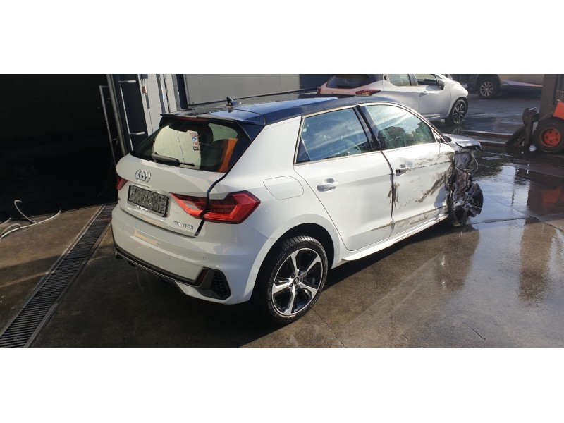 audi a1 sportback (gba) del año 2022