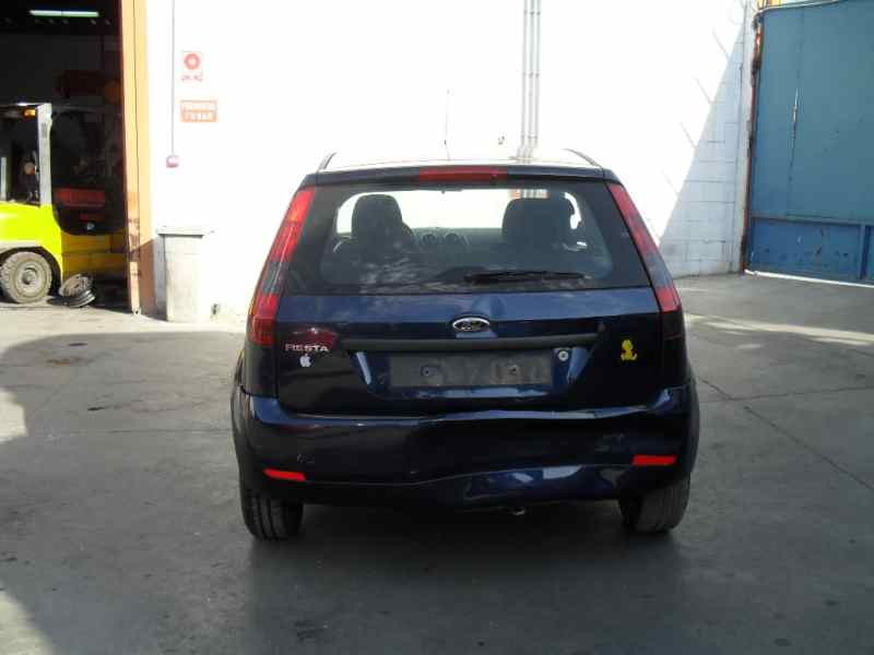 ford fiesta (cbk) del año 2001