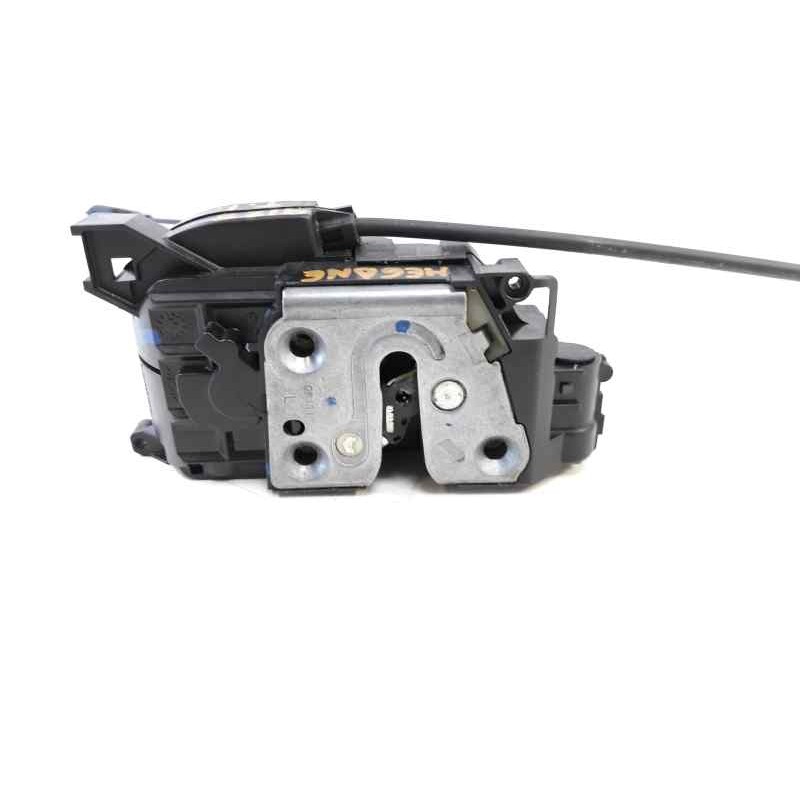 Recambio de cerradura puerta trasera izquierda para renault megane iii berlina 5 p emotion referencia OEM IAM 825030002R  