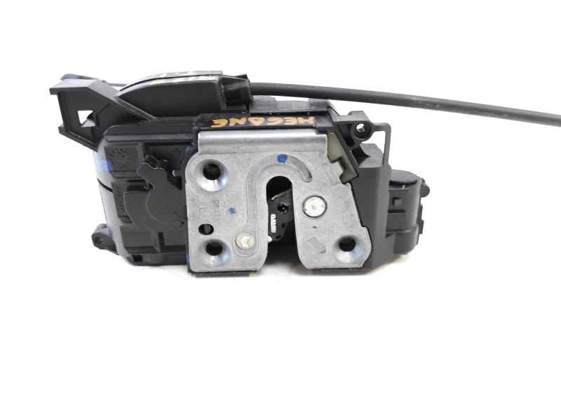 Recambio de cerradura puerta trasera izquierda para renault megane iii berlina 5 p emotion referencia OEM IAM 825030002R  