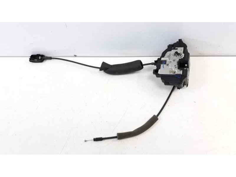 Recambio de cerradura puerta trasera izquierda para renault megane iii berlina 5 p emotion referencia OEM IAM 825030002R  