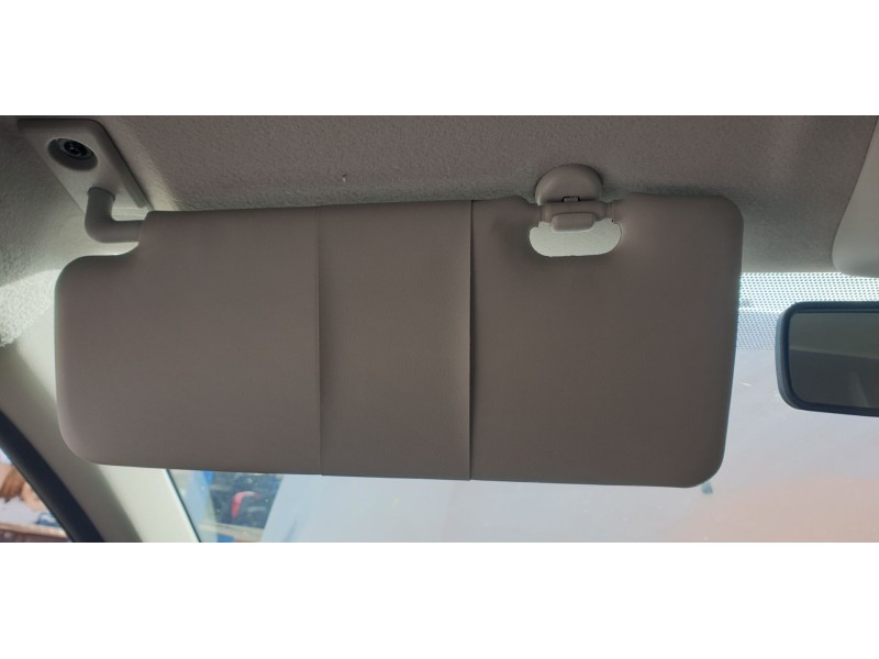 Recambio de parasol izquierdo para dacia spring electric business referencia OEM IAM 964018122R  