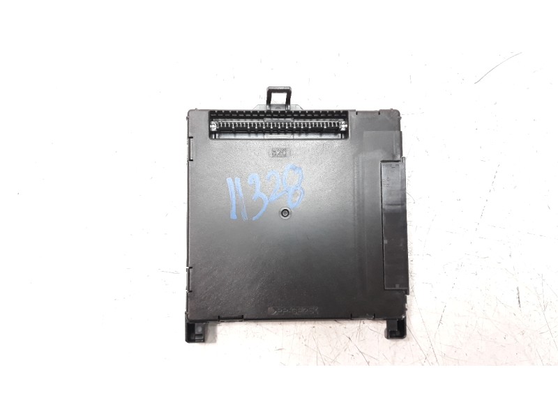 Recambio de caja reles / fusibles para toyota corolla (e21) referencia OEM IAM 8922102711  