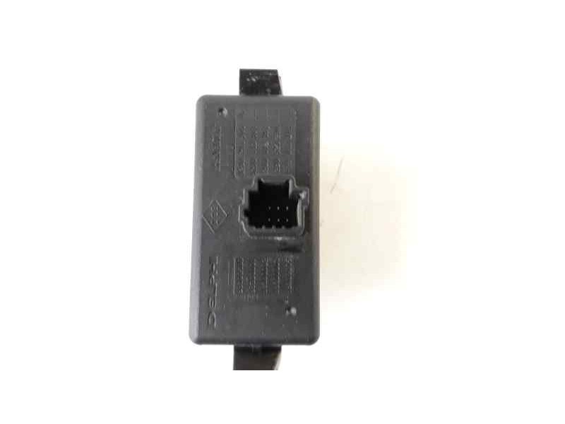 Recambio de warning para renault megane iii berlina 5 p emotion referencia OEM IAM 252100001R REN15300 8200214896A